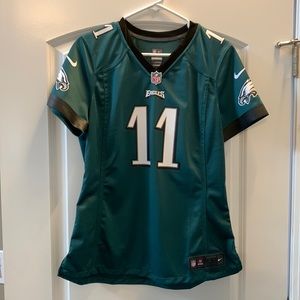 Eagles Wentz 11 jersey, like new. Size L Womens fit.